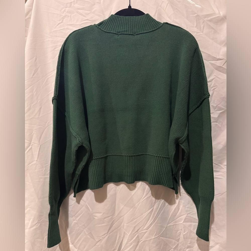 Zenana Dolman Sleeve Mock Neck Crop Knit Sweater L/XL - Picture 2 of 3
